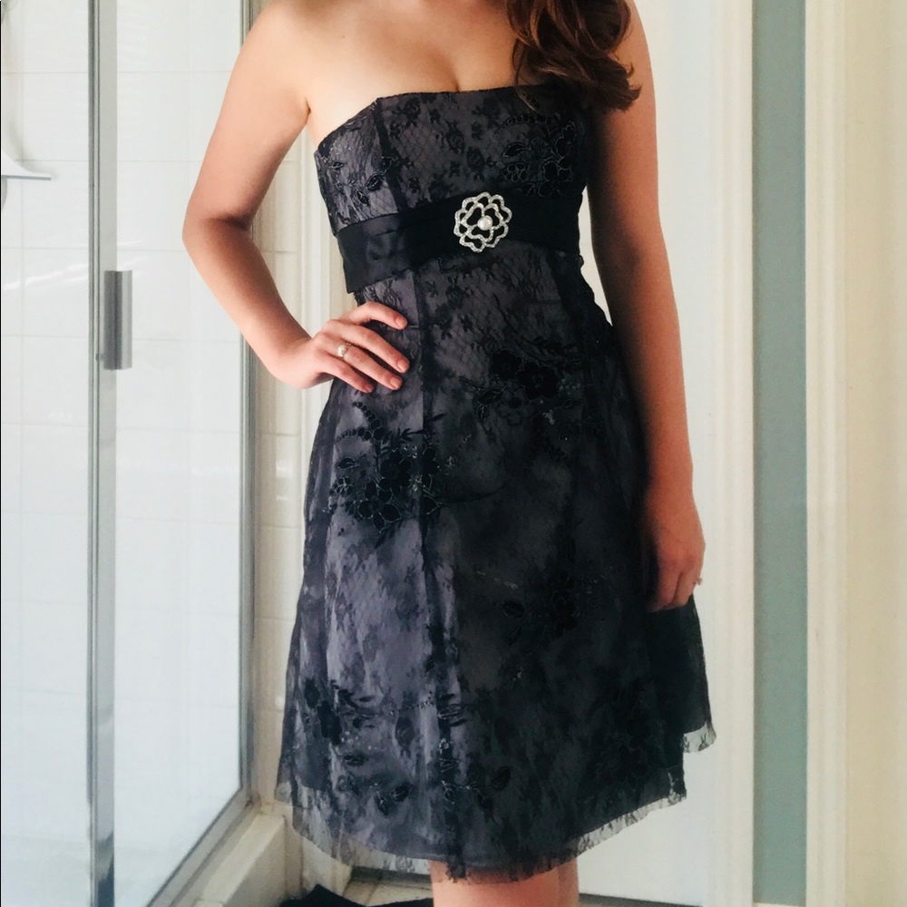 Strapless homecoming dress